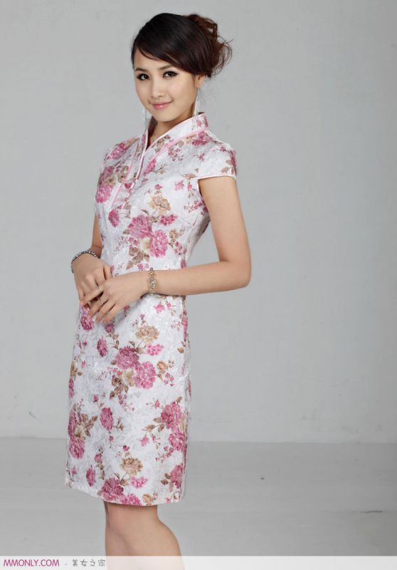 中国古典旗袍美女唯美写真