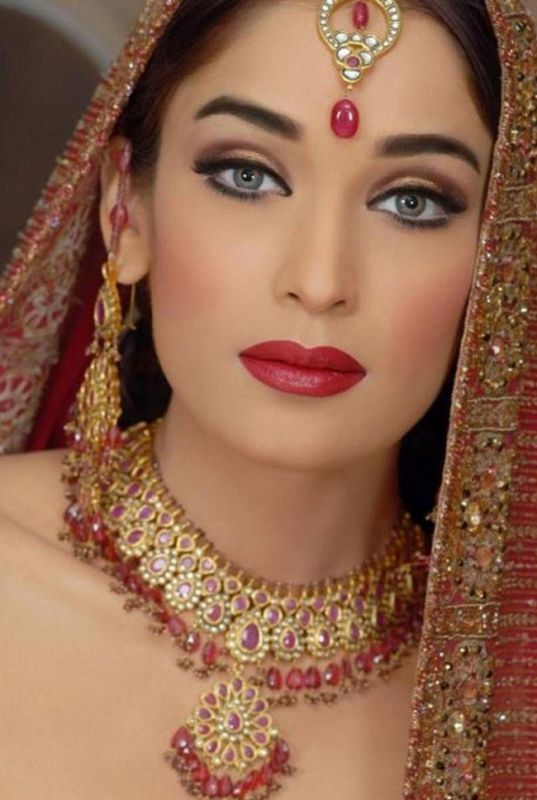 漂亮的印度新娘高清图片