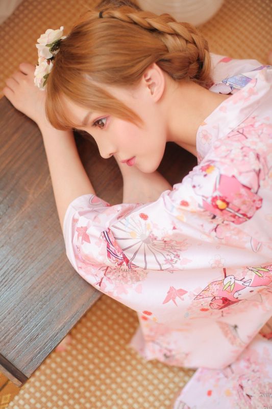 日本和服美女唯美烂漫写真高清图片