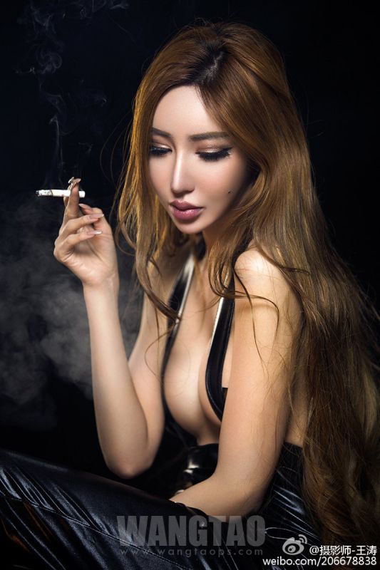 中国内地模特王瑞儿性感内衣诱惑写真