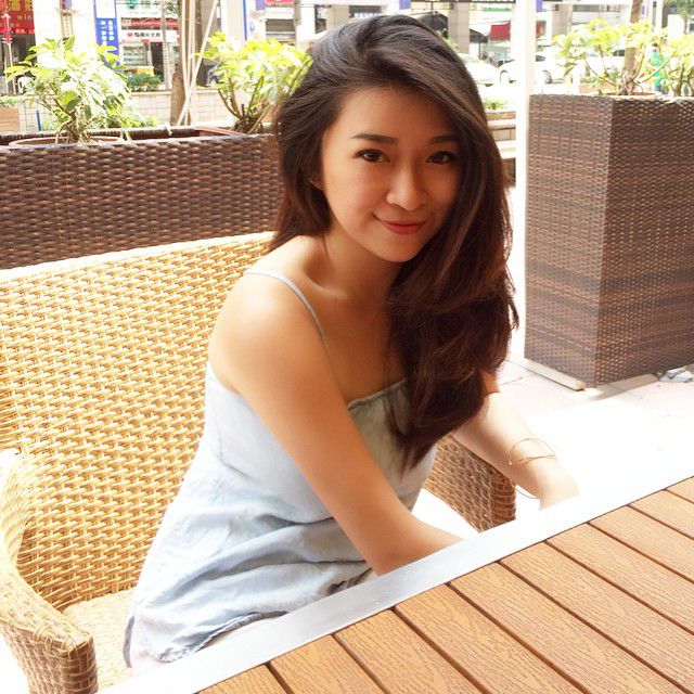 印尼华人美女Cindycendana甜美笑容私拍图片