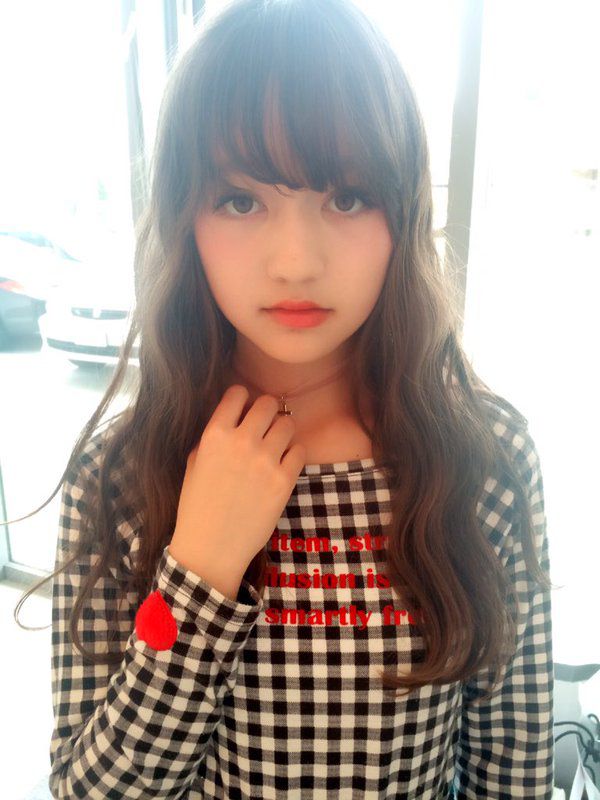 日本13岁混血模特木村ユリヤ摄影写真图片