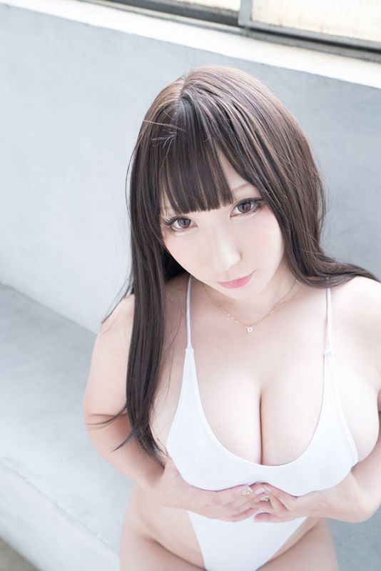 日本COS美女サクc香性感爆乳写真