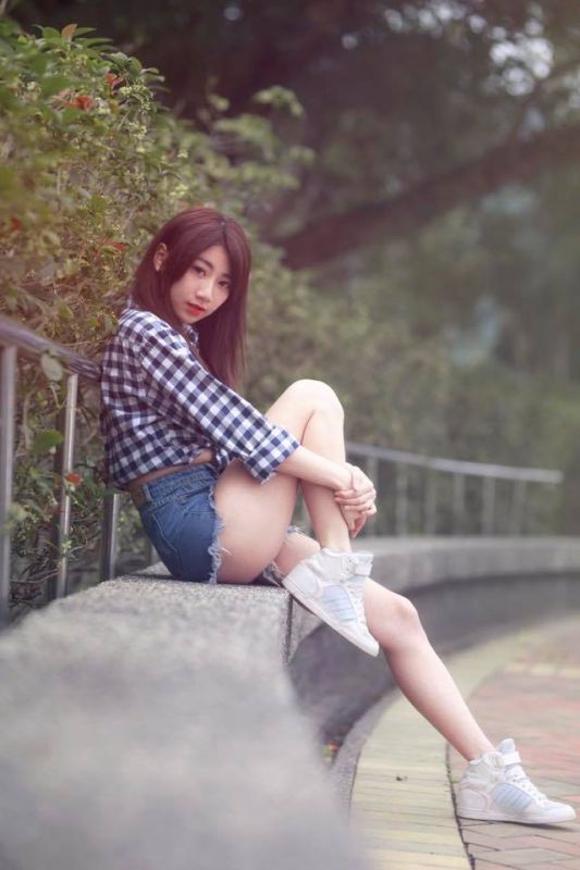台湾美女模特张嘉庭生活写真清纯迷人
