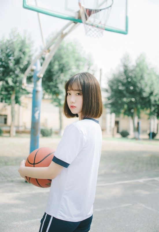校园篮球宝贝少女日系体操服白嫩写真