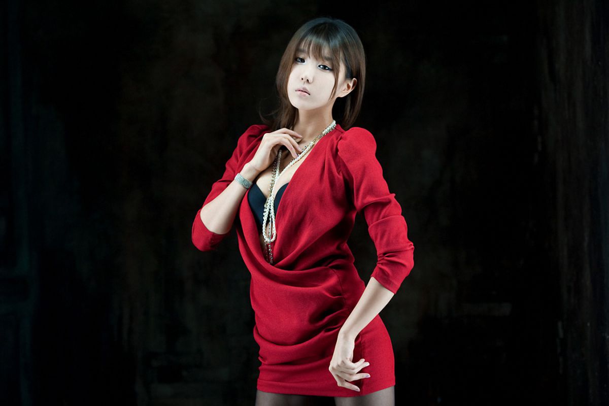 韩国顶级模特许允美短裙丝袜高清写真