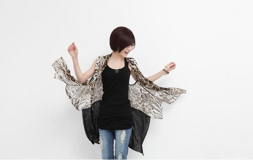 韩国短发美女时尚秋季服装搭配